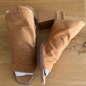 Chic Tan Suede Heeled Boots for Women